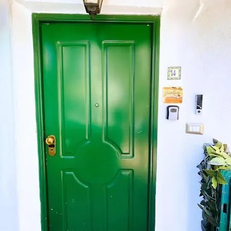 Casa Vacanza Gentileschi - Self Check-in Appartement Napels