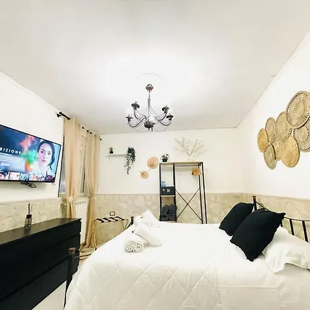 Casa Vacanza Gentileschi - Self Check-in Apartmán Neapol